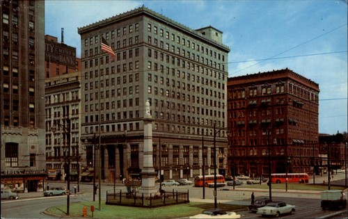 Civil war monument - monument, ~